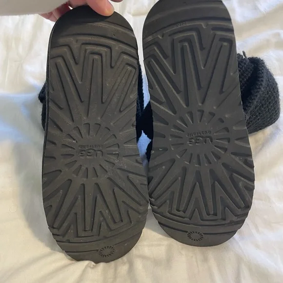 Ugg Classic Cardy Boot - Picture 5 of 7